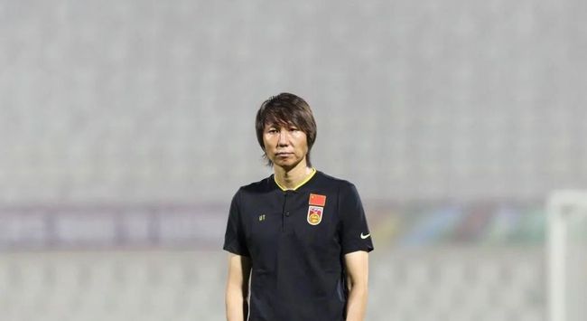 日本少妇与黑人